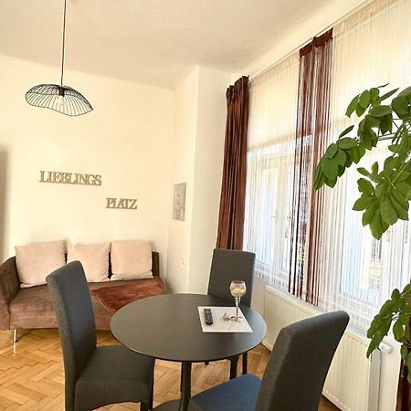 Apartment Im Gruenen Λεόμπεν Εξωτερικό φωτογραφία